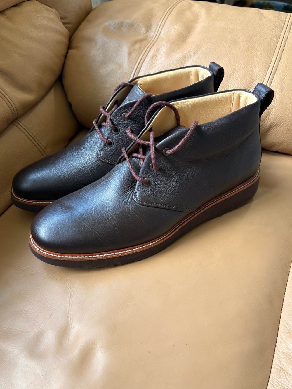 Samuel Hubbard Re boot Chukka 10.5 NWOT
